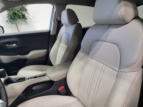 Certified 2026 Honda HR-V EX-L image 12