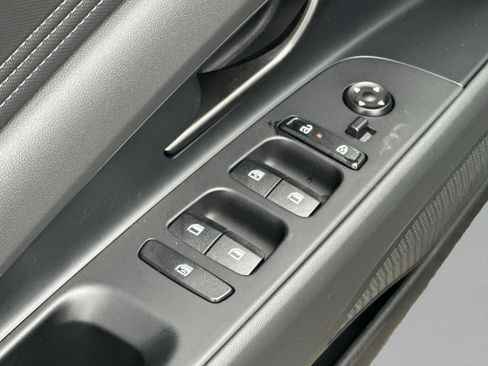 New 2026 Hyundai Elantra Sport FWD image 31