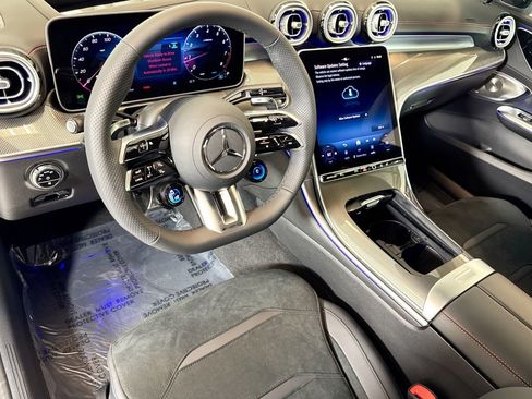 New 2026 Mercedes-Benz C 43 AMG 4MATIC Sedan image 9
