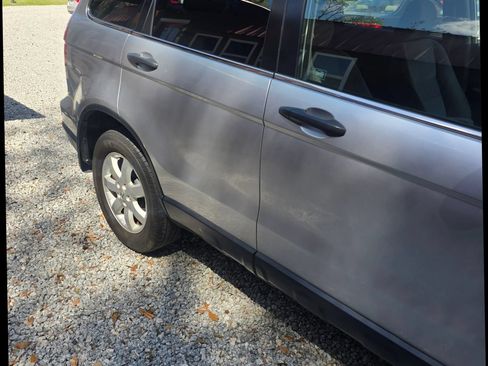 Used 2011 Honda CR-V SE image 5