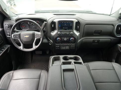 Used 2022 Chevrolet Silverado 3500 LTZ AWD/4WD image 25