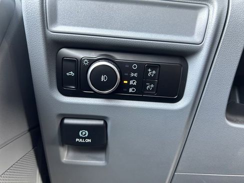 Used 2023 Ford F150 XLT image 18