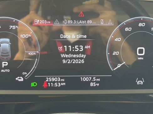 Used 2024 Audi Q8 e-tron Premium Plus w/ Premium Plus Package AWD/4WD image 23