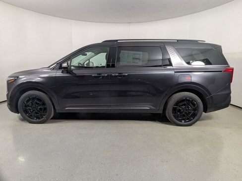New 2026 Kia Carnival SX image 4