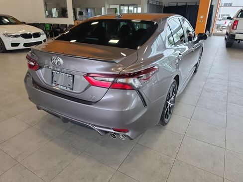 Used 2024 Toyota Camry SE AWD/4WD image 8