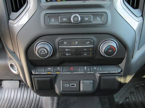 New 2026 Chevrolet Silverado 1500 W/T w/ WT Value Package RWD image 22