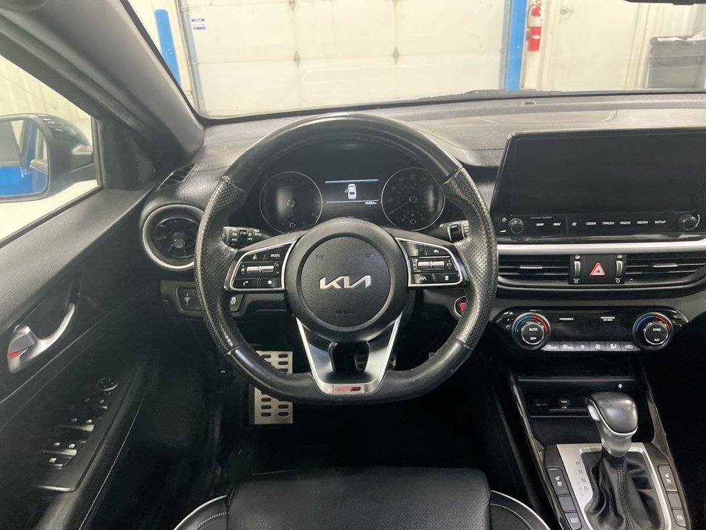 Used 2022 Kia Forte GT-Line w/ GT-Line Premium Package FWD image 11