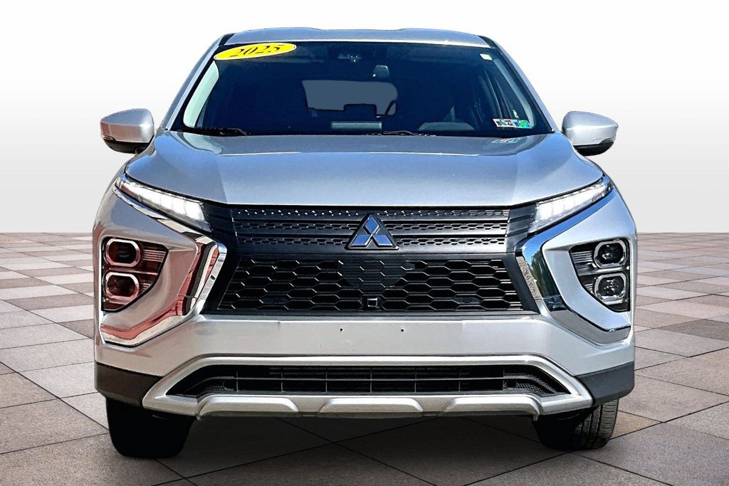 Used 2025 Mitsubishi Eclipse Cross SE AWD/4WD image 3