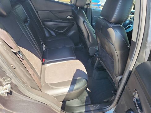 Used 2018 Buick Encore Preferred FWD image 19