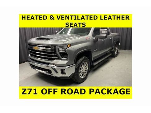 Used 2026 Chevrolet Silverado 2500 LTZ w/ LTZ Convenience Package AWD/4WD image 1