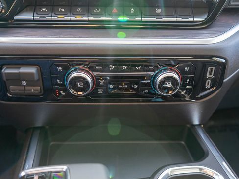 New 2026 GMC Sierra 1500 SLT w/ SLT Premium Plus Package image 28