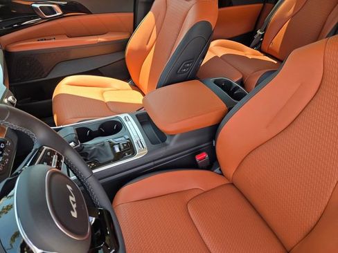 New 2026 Kia Carnival SX Prestige FWD image 19