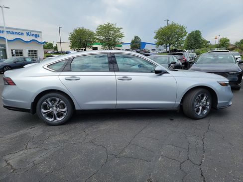 Used 2025 Honda Accord EX-L image 28