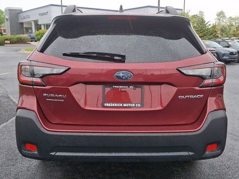 Certified 2024 Subaru Outback Premium AWD/4WD image 5
