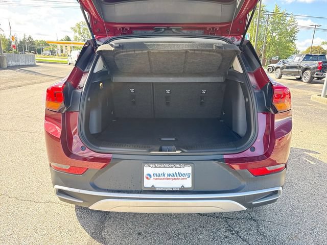 Used 2023 Buick Encore GX Preferred w/ Cold Weather Comfort Package FWD image 24