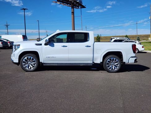 New 2026 GMC Sierra 1500 Denali image 2