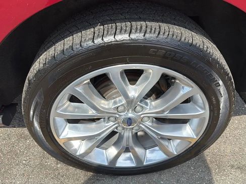 Used 2018 Ford Expedition Platinum AWD/4WD image 9