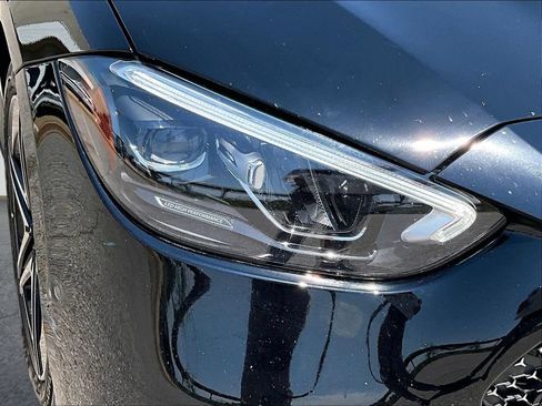 Used 2024 Mercedes-Benz C 300 4MATIC Sedan image 12