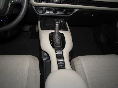 Certified 2023 Honda HR-V LX image 14