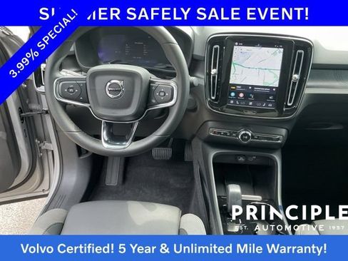Certified 2023 Volvo C40 Recharge Core AWD/4WD image 17