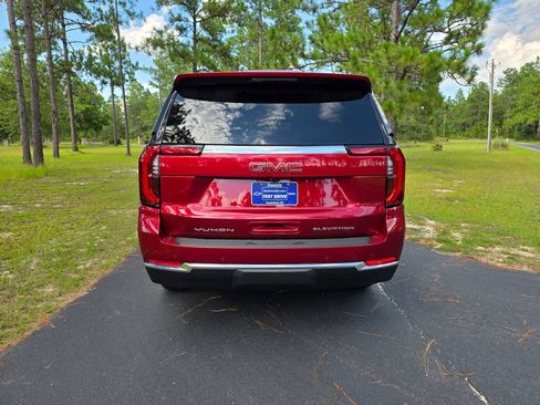 New 2026 GMC Yukon Elevation w/ LPO, Floor Liner Package RWD image 4