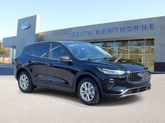 Certified 2025 Ford Escape Active FWD video 1