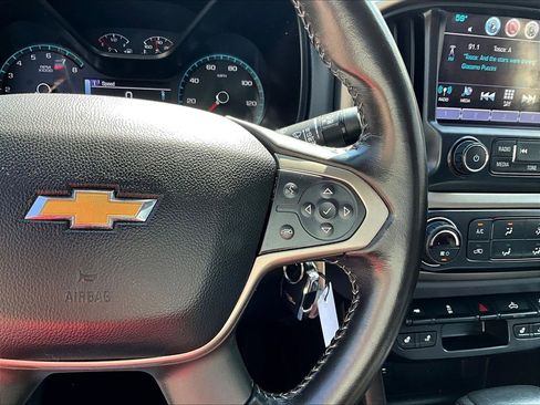 Used 2016 Chevrolet Colorado Z71 w/ LPO, Gearon Divider Package image 17