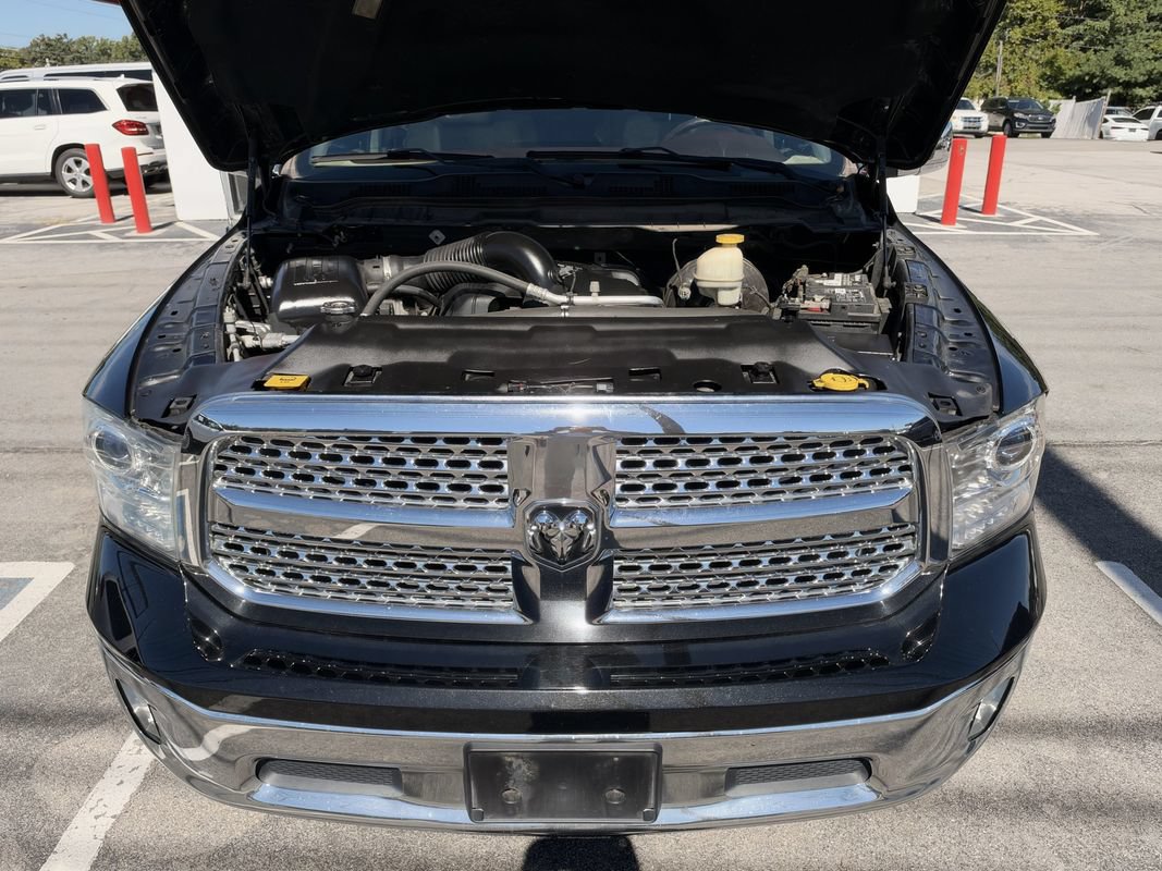 Used 2017 RAM 1500 Laramie w/ Convenience Group AWD/4WD image 11