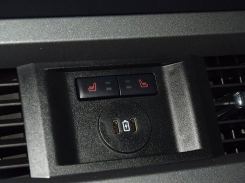 Used 2023 Ford F250 Lariat w/ Sport Appearance Package image 40