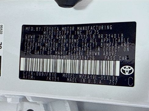 Used 2025 Toyota Corolla LE w/ Convenience Package FWD image 40