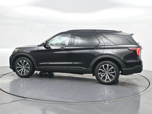 New 2026 Ford Explorer ST-Line RWD image 10