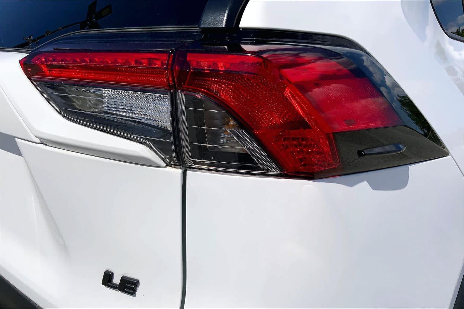 Used 2023 Toyota RAV4 LE FWD image 30