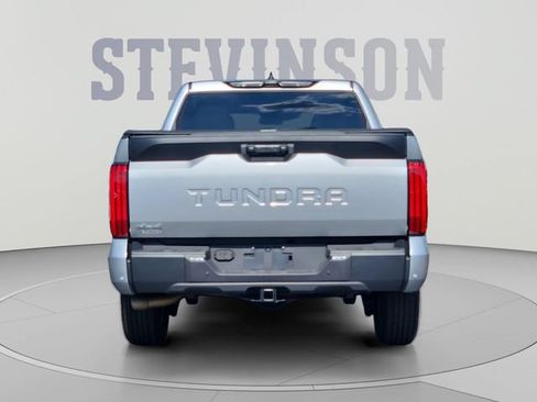 Used 2025 Toyota Tundra SR5 w/ SR5 Convenience Package AWD/4WD image 4