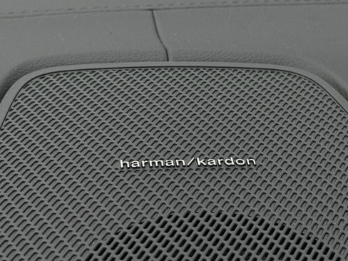 Used 2026 Volvo XC60 B5 Ultra w/ Protection Package Premier image 15