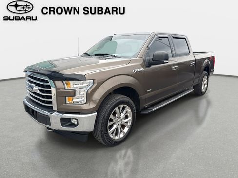 Used 2017 Ford F150 XLT w/ Equipment Group 302A Luxury image 8