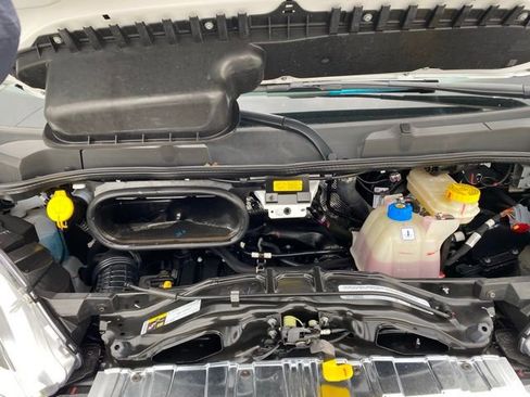 Used 2025 RAM ProMaster 2500 w/ Quick Order Package 22G SLT FWD image 20