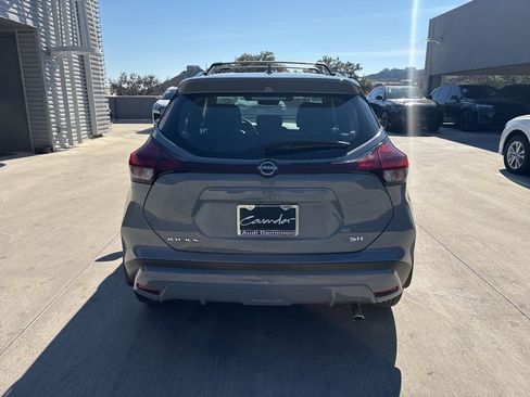 Used 2024 Nissan Kicks SR w/ Interior Electronics Package image 7