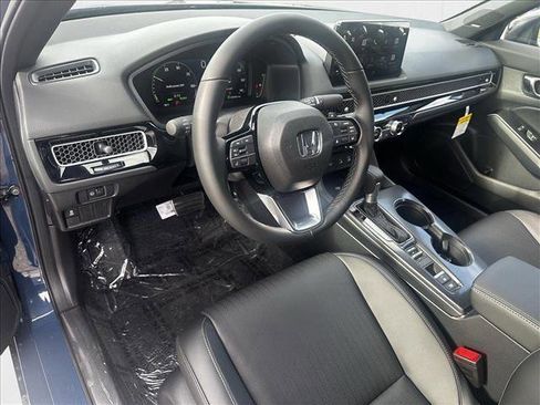 New 2025 Honda Civic Sport Touring image 3