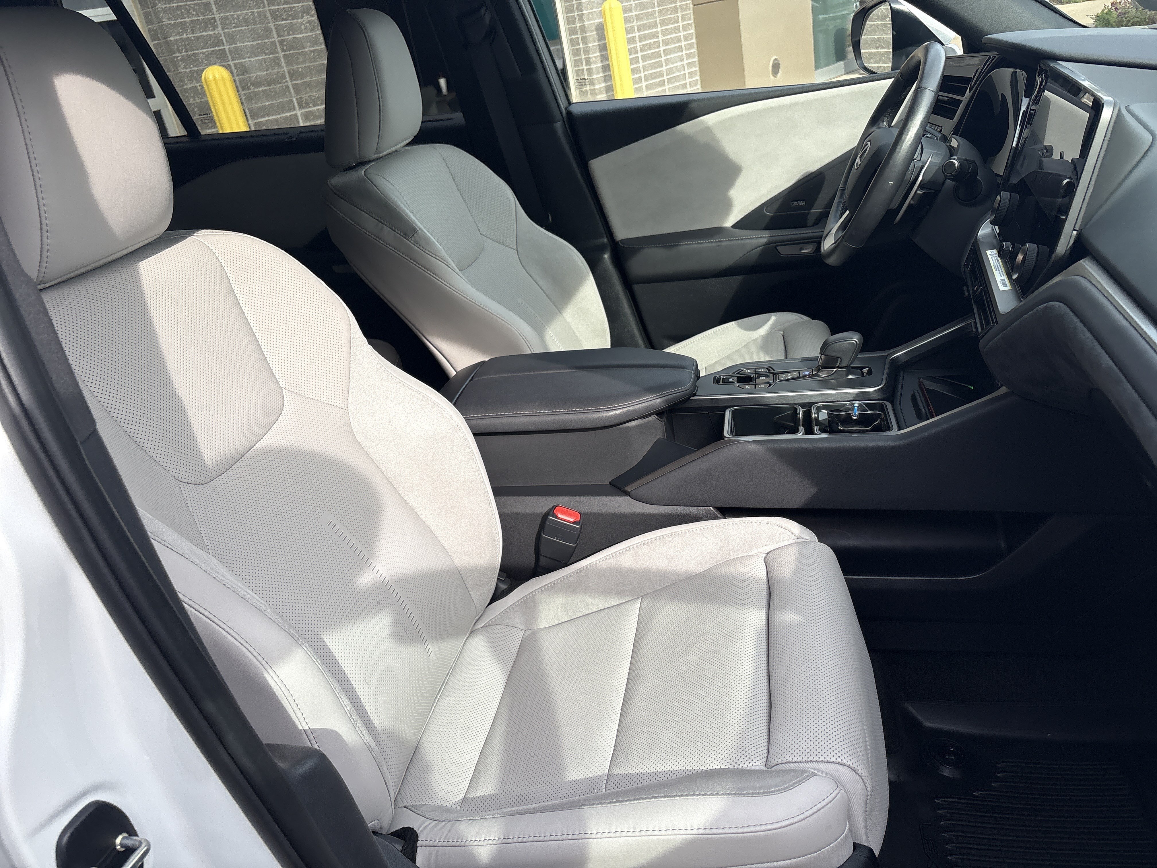 Used 2026 Lexus TX 350 AWD w/ Technology Package image 34