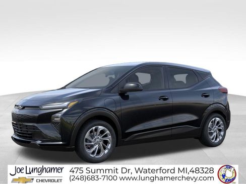 New 2027 Chevrolet Bolt LT image 2