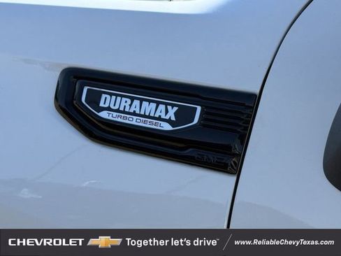 Used 2022 GMC Sierra 1500 Elevation w/ Elevation Premium Package AWD/4WD image 11