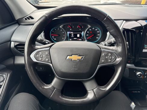 Used 2018 Chevrolet Traverse Premier image 22