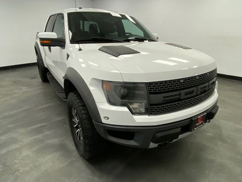 Used 2014 Ford F150 Raptor w/ Equipment Group 801A Luxury image 8