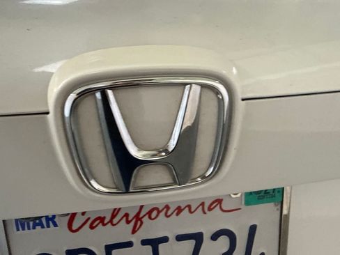 Used 2018 Honda Accord Sport image 14