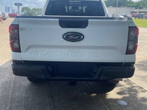 Used 2025 Ford Ranger Lariat w/ Trailer Tow Package RWD image 4
