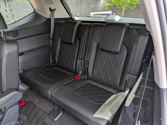Certified 2025 Volkswagen Atlas SEL Premium R-Line AWD/4WD image 29