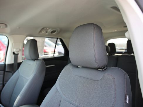 Certified 2025 Ford Explorer Active image 22