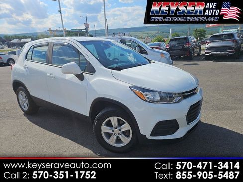 Used 2018 Chevrolet Trax LS AWD/4WD image 1