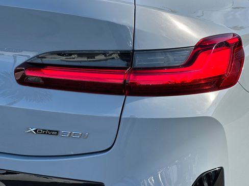 Used 2024 BMW X4 xDrive30i w/ Premium Package AWD/4WD image 27