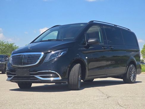 Used 2023 Mercedes-Benz Metris Passenger image 11